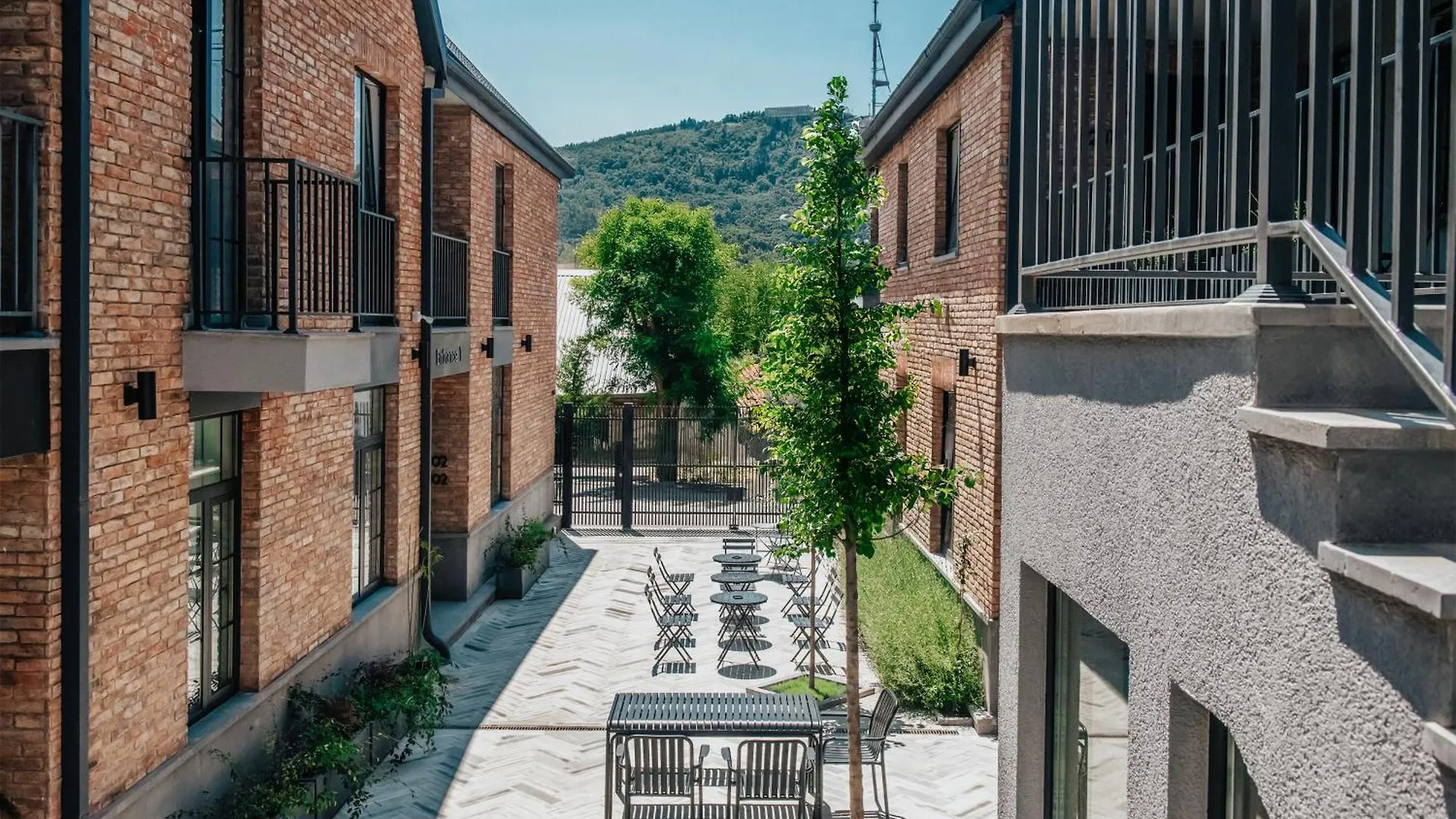 Artifact Apart Hotel Tbiliszi